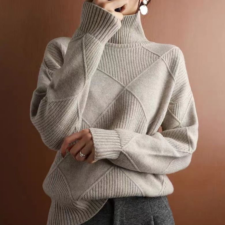 Pull Romane