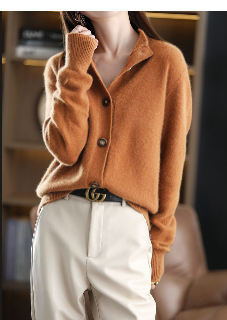 Cardigan Lee